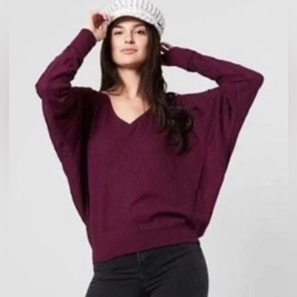 NWT Free People Santa Clara Thermal Slouchy Oversized V-neck Top Size M - Picture 1 of 10